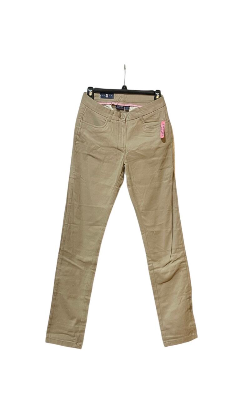 NWT IZOD Junior Girls Approved Schoolwear Size 5